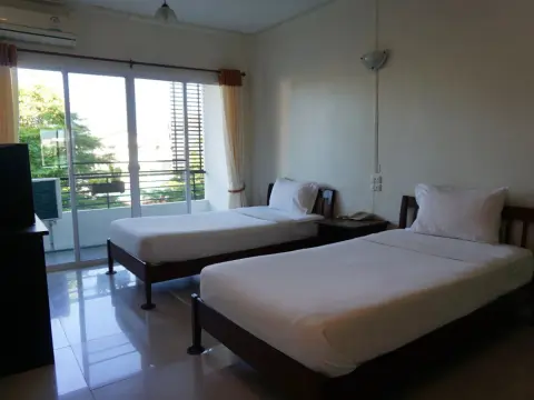 Morning Dew Lodge (SHA Certified) - Photo 4