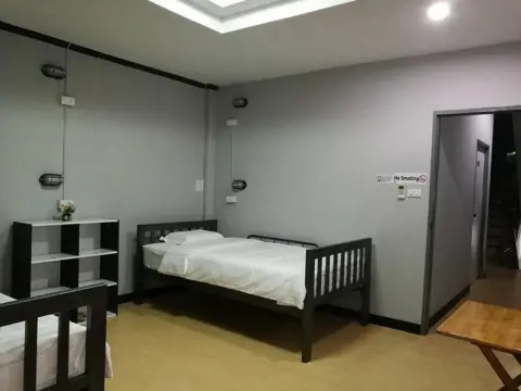 Moumou Hostel - Photo 3