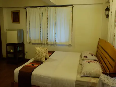 Mountain View Guesthouse - Photo 4