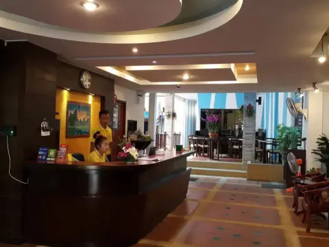 MT Hotel Patong - Photo 2