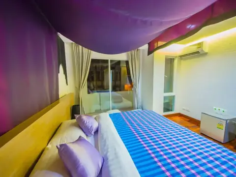 Nakorn de Sukhothai hip hotel - Photo 4