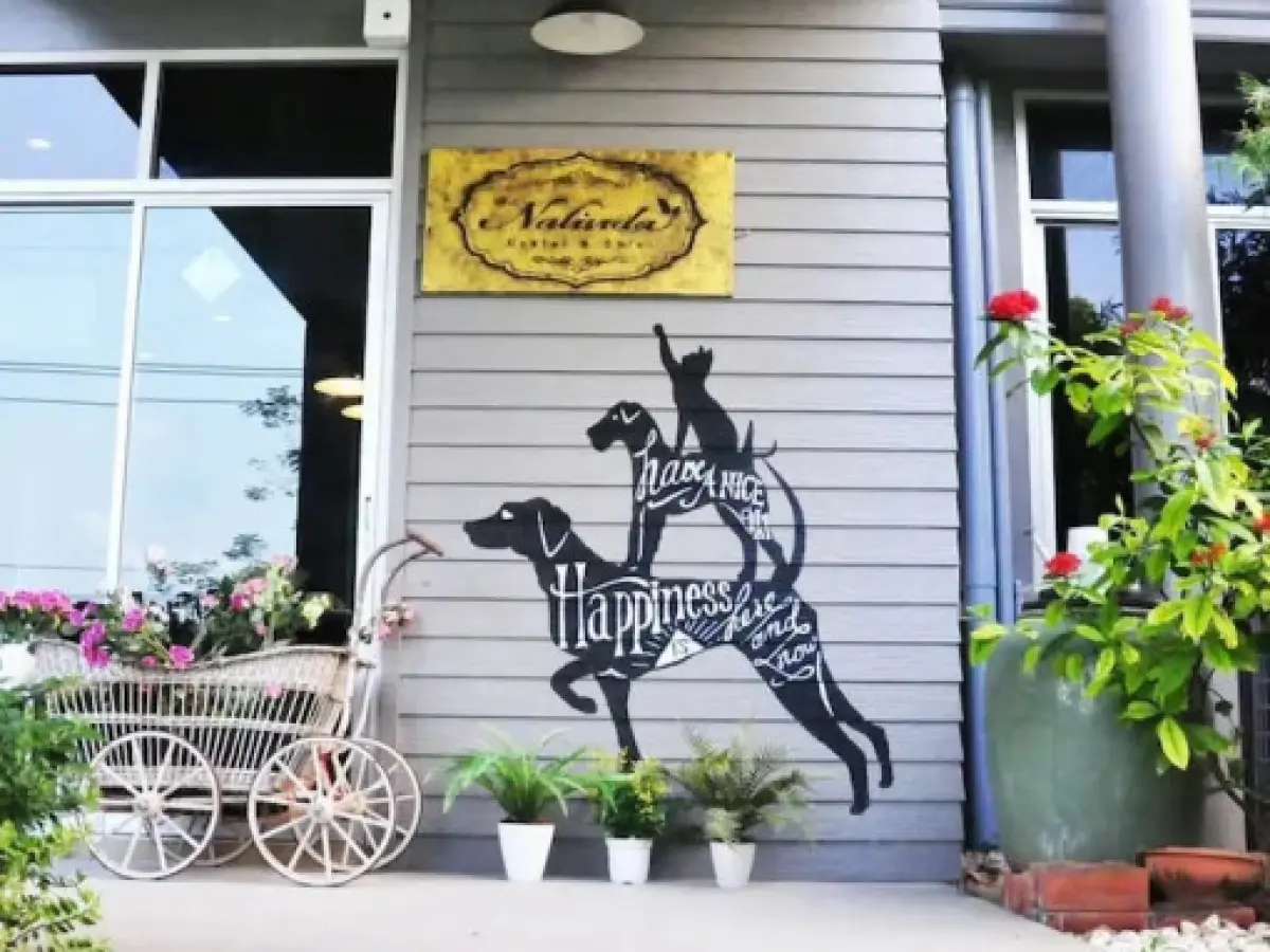 Nalinda Hostel & Cafe