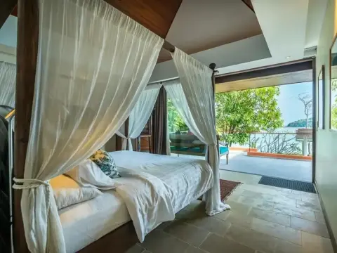 Nam Bo Villa by Lofty - Oceanfront Private Pool Villa With Maid and Cook - Photo 2