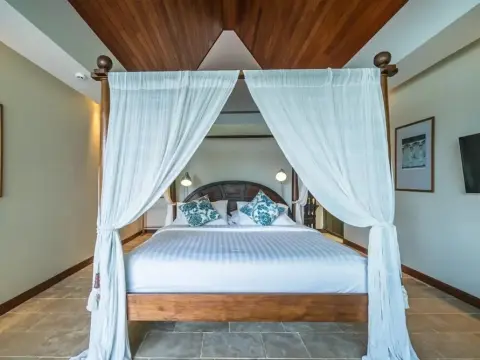 Nam Bo Villa by Lofty - Oceanfront Private Pool Villa With Maid and Cook - Photo 3