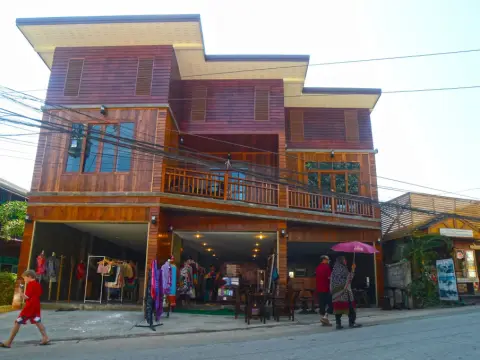 Namu Hotel - Photo 1