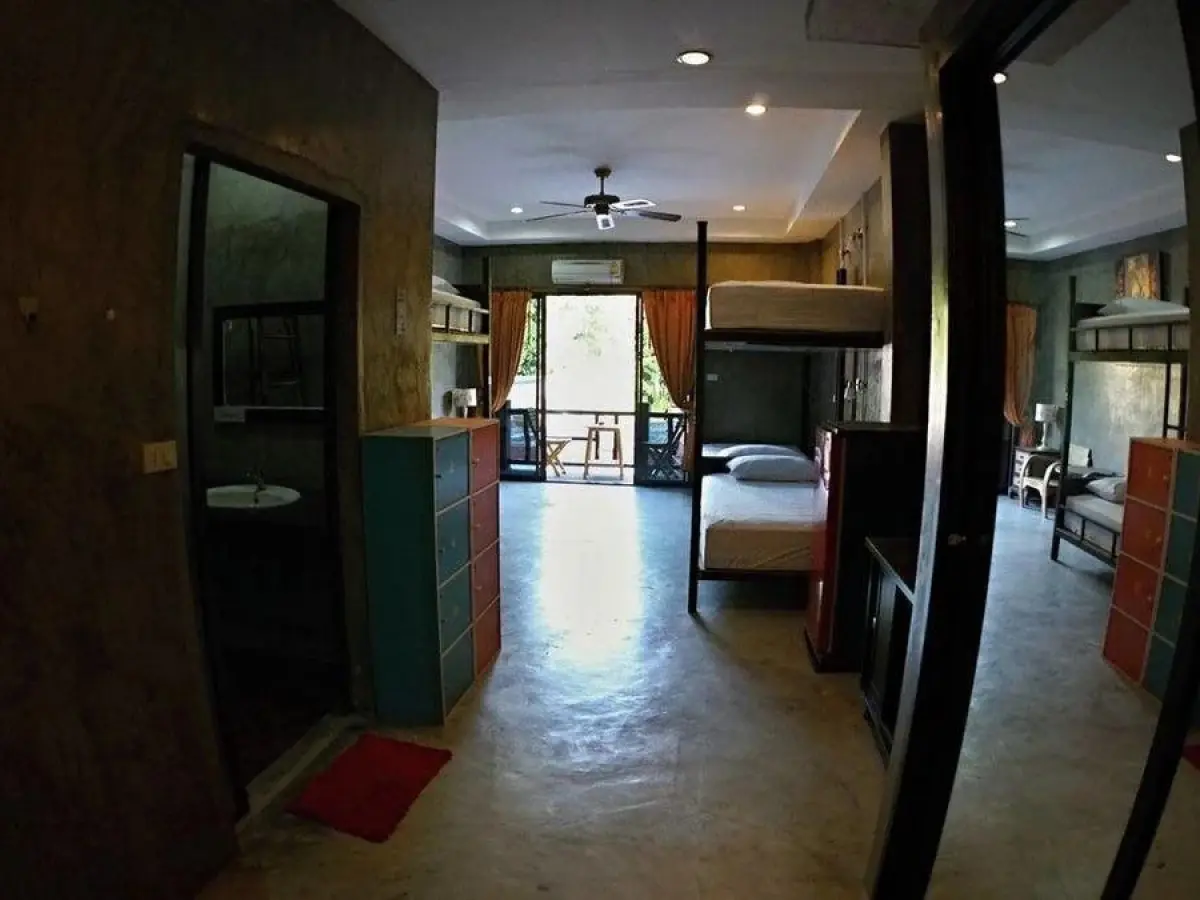 Narakarn Hostel