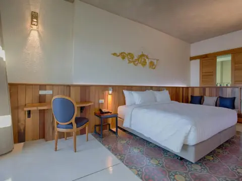 Natee The Riverfront Hotel Kanchanaburi - Foto 2