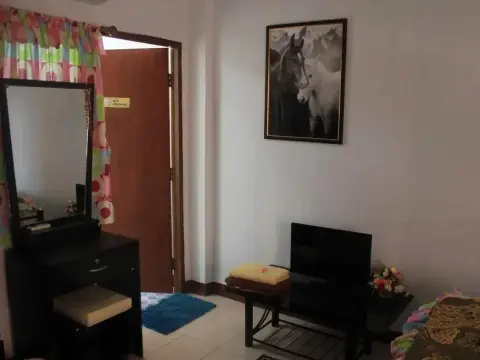 Nature's Way House - Photo 3