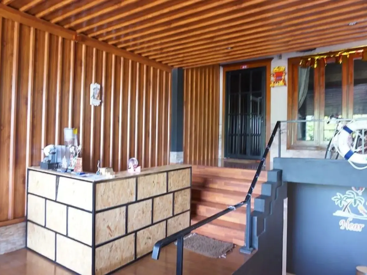 Near Beach Hostel - Adults Only