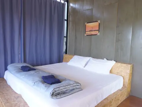 Near Beach Hostel - Adults Only - Photo 4