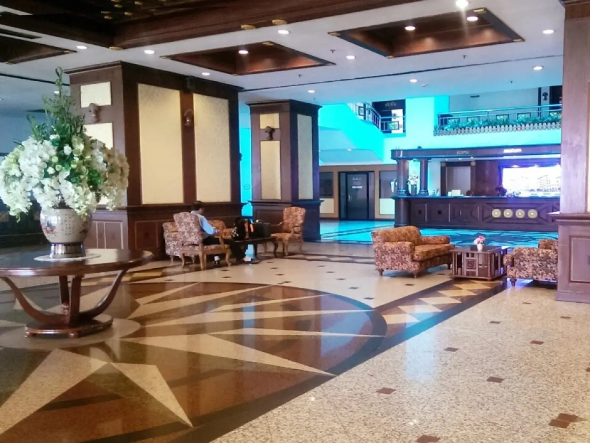 Nevada Convention Hotel