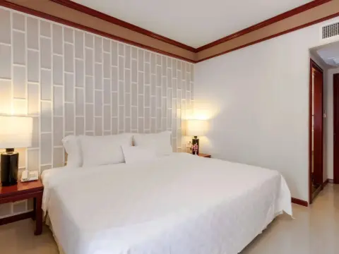 New Patong Premier Resort - Photo 3