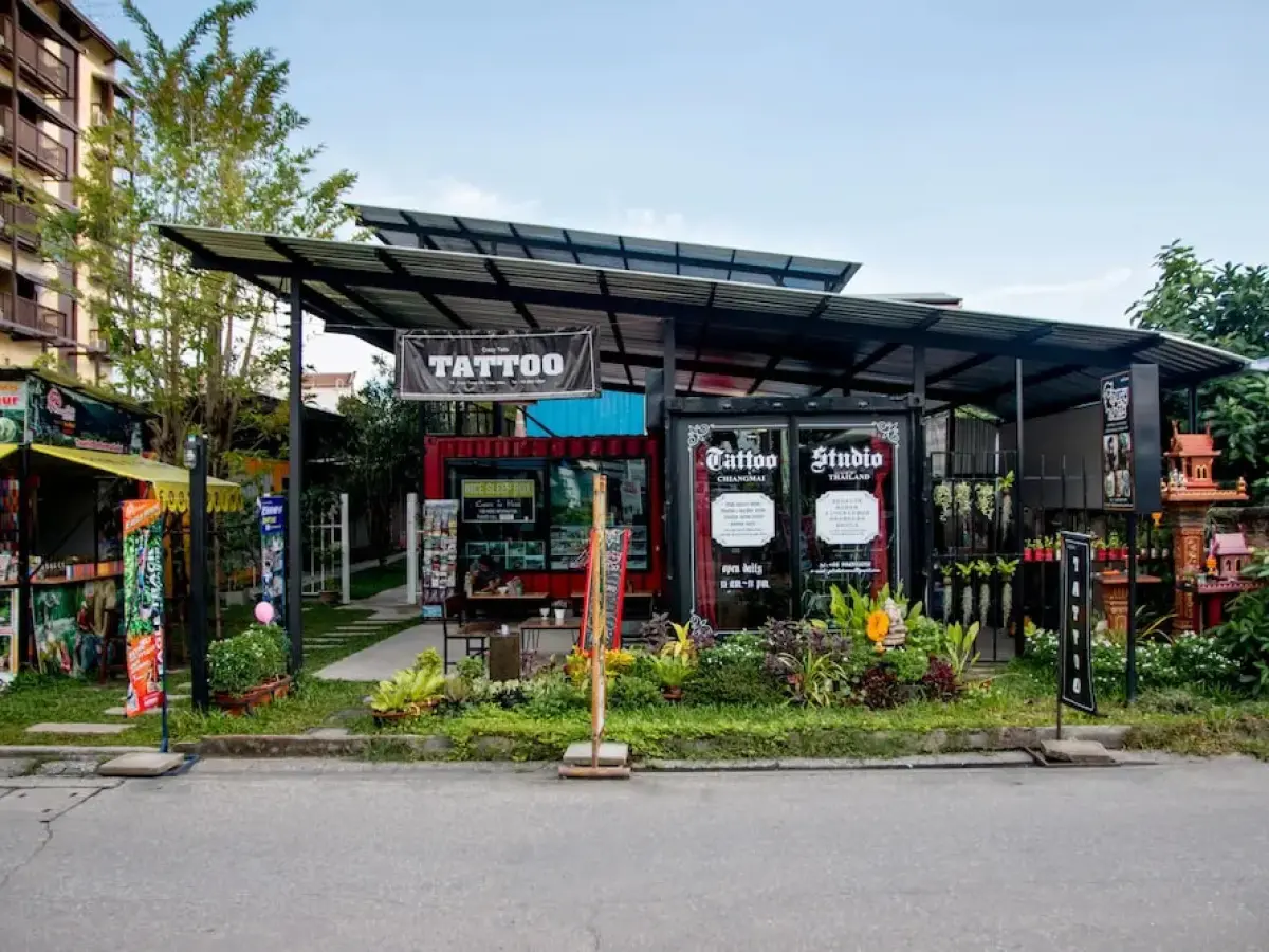 Nice Sleep Box Hotel