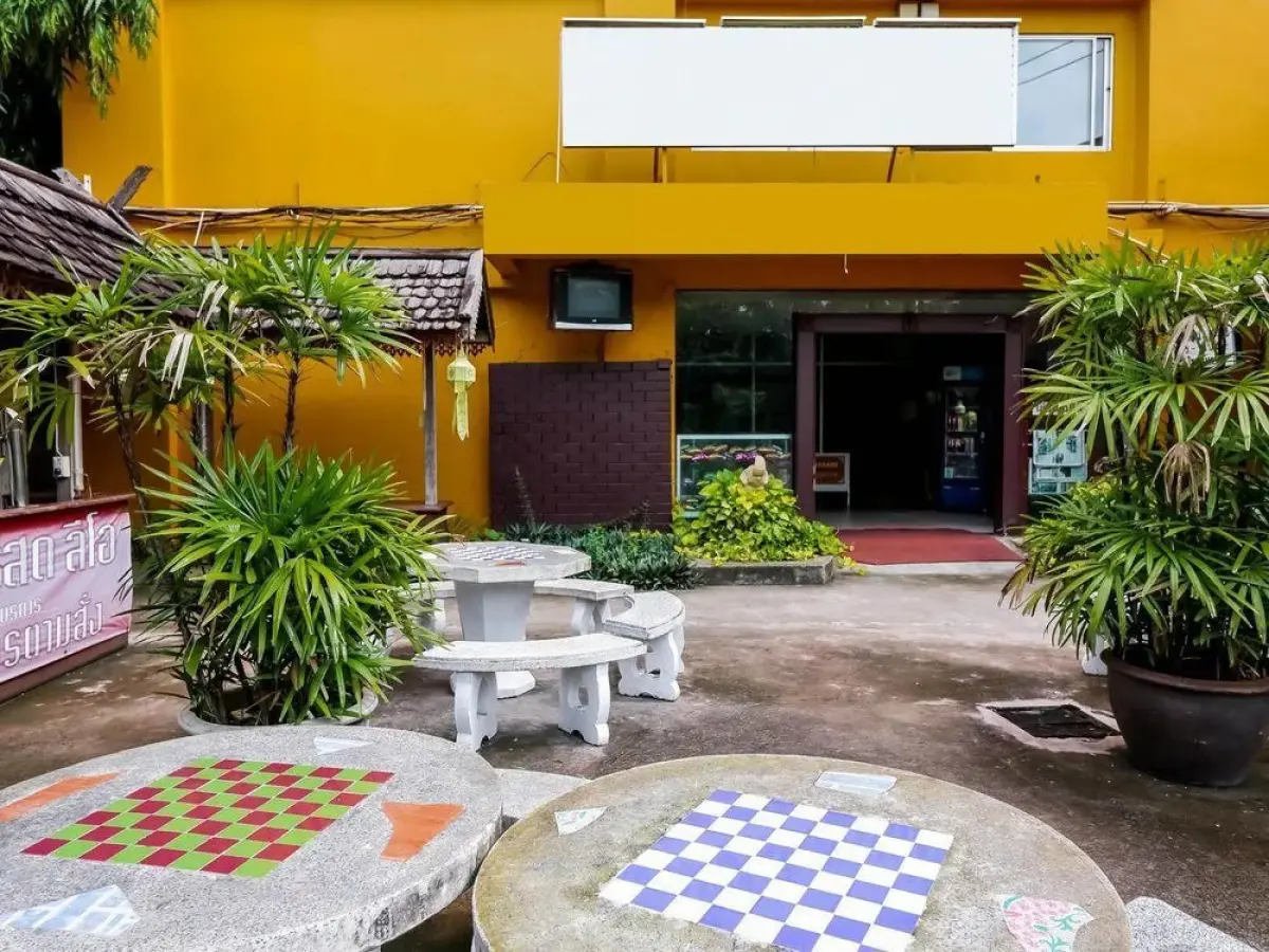 Nida Rooms Chang Mai Airport 99 at The Family Hotel