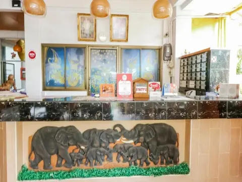 NIDA Rooms Loi Kroh Soi 1 Old Town - Photo 2