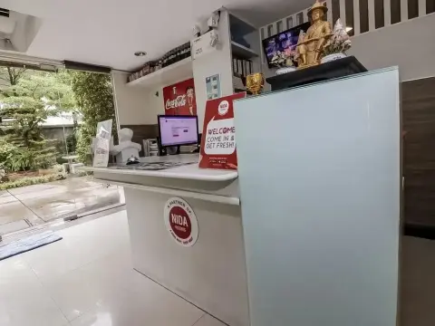 Nida Rooms on Nut 6 Mega Mall - Photo 2