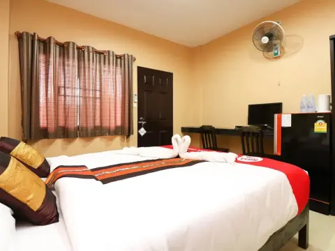 Nida Rooms Padet Sala 45 at Happy House - Foto 4