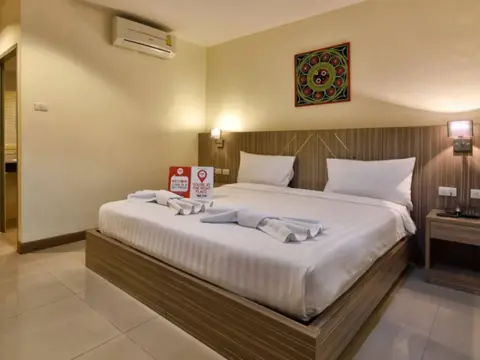 NIDA Rooms Patong Silk House - Foto 3