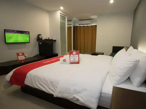 普拉威特疯狂月奏鸣曲奈达酒店(Nida Rooms Prawet MAD Moon Sonata) - Foto 3