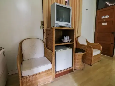 NIDA Rooms Sahakon 108 Sunrise - Photo 2