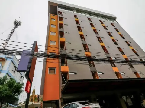 NIDA Rooms Sudprasert 2 Ratchada The Walk - Photo 1