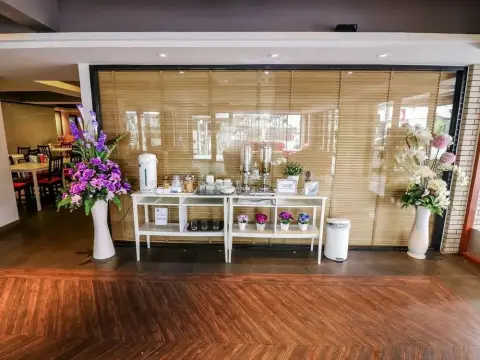 NIDA Rooms Sudprasert 2 Ratchada The Walk - Photo 2