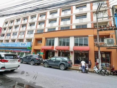 NIDA Rooms Talat Yai Robinson Ocean - Photo 1