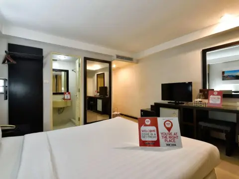 NIDA Rooms Talat Yai Robinson Ocean - Photo 3