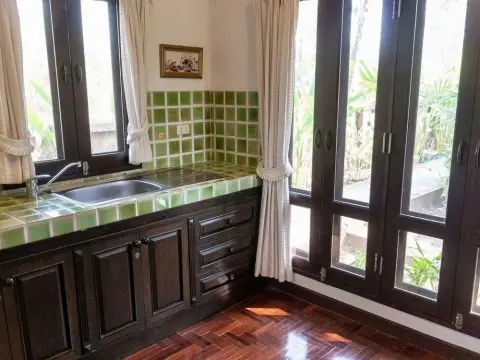 NIDA Rooms Tha Pae 2 Golden Gate - Photo 2