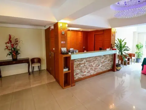 NIDA Rooms Wongsawang 19 Plaza - Photo 2