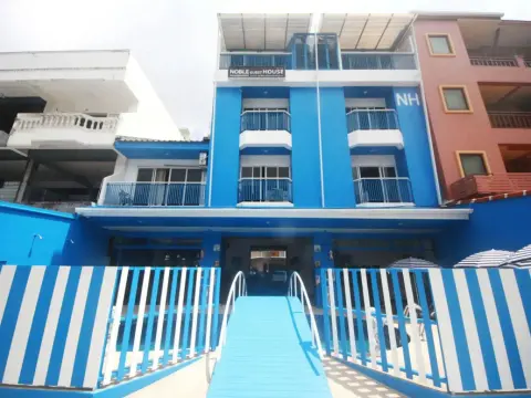 Noble House Patong - Photo 1