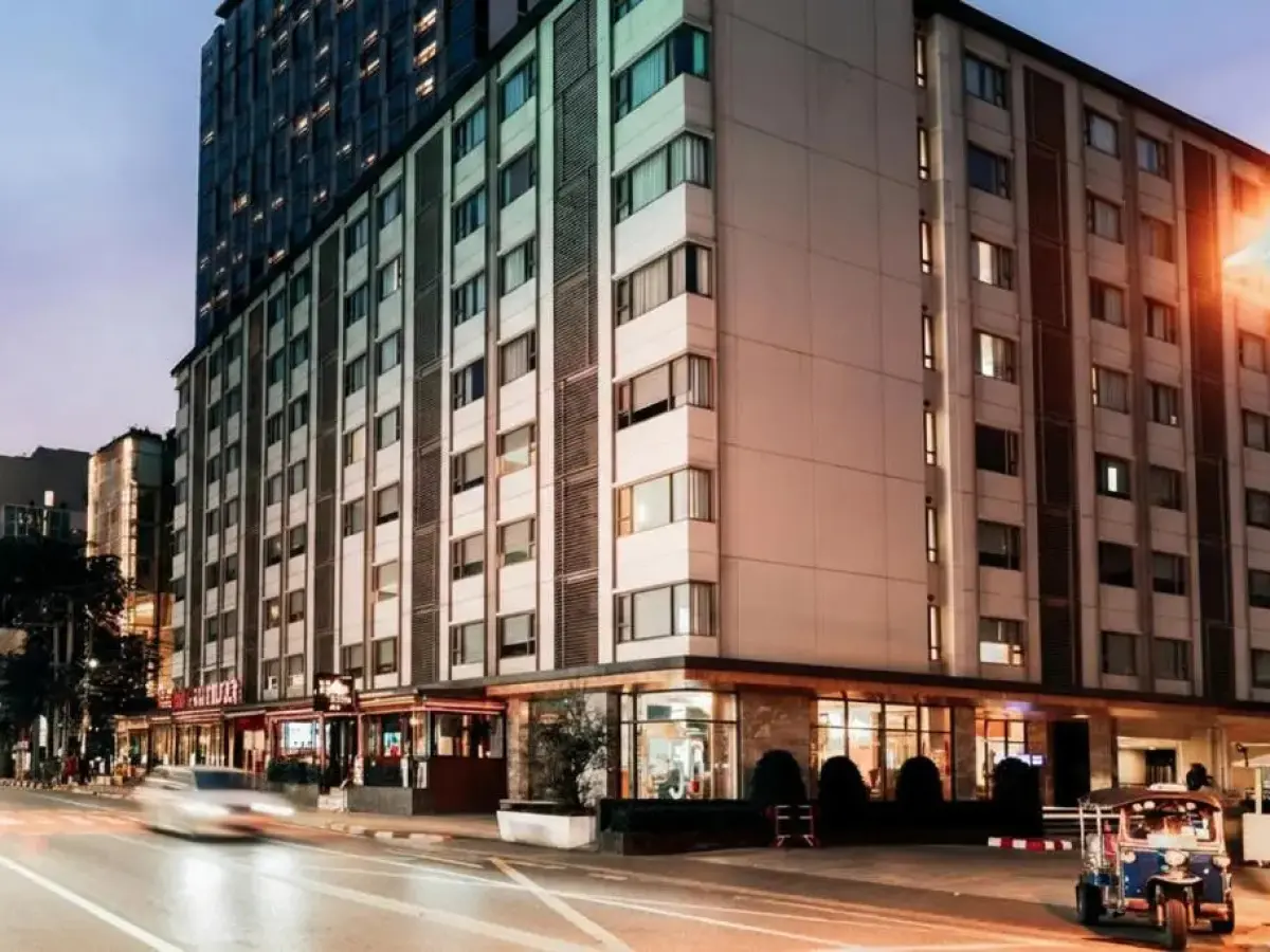 56 SURAWONG HOTEL