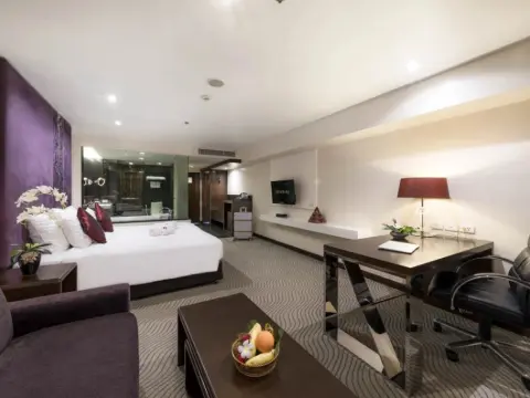Furama Silom Hotel - Photo 3