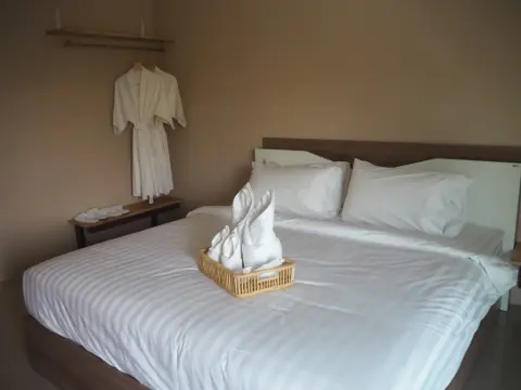 Habitat Hotel - Photo 3