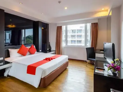 Nova Platinum Hotel - фото 2