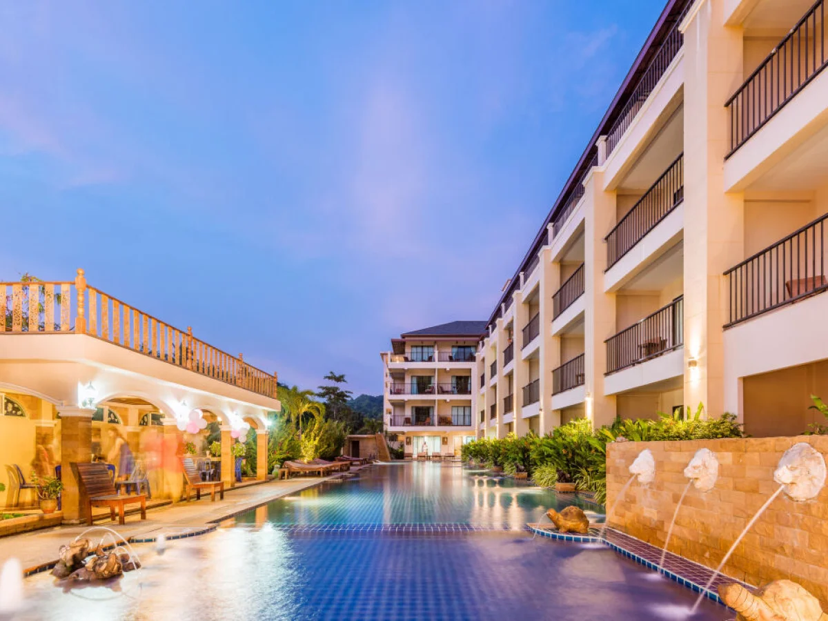 Ocean Pie Phuket Hotel
