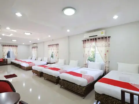 OYO 553 Kongsup Resort - Photo 2