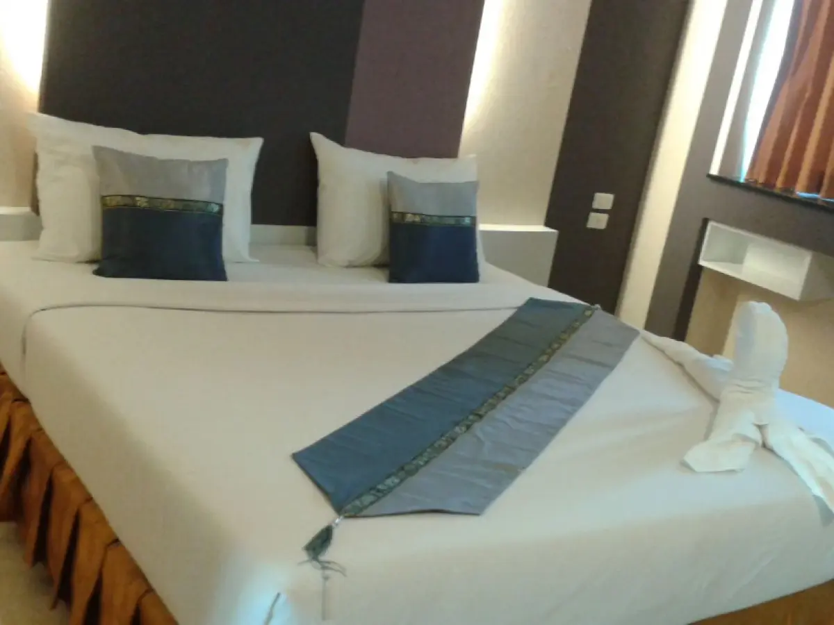 OYO 566 Princess Park Hotel