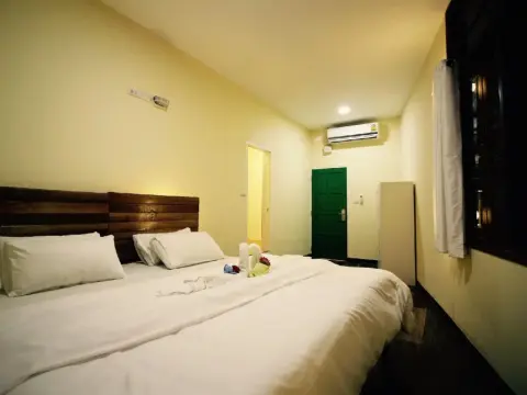 OYO 965 Art Hotel Sanamchai - Photo 4