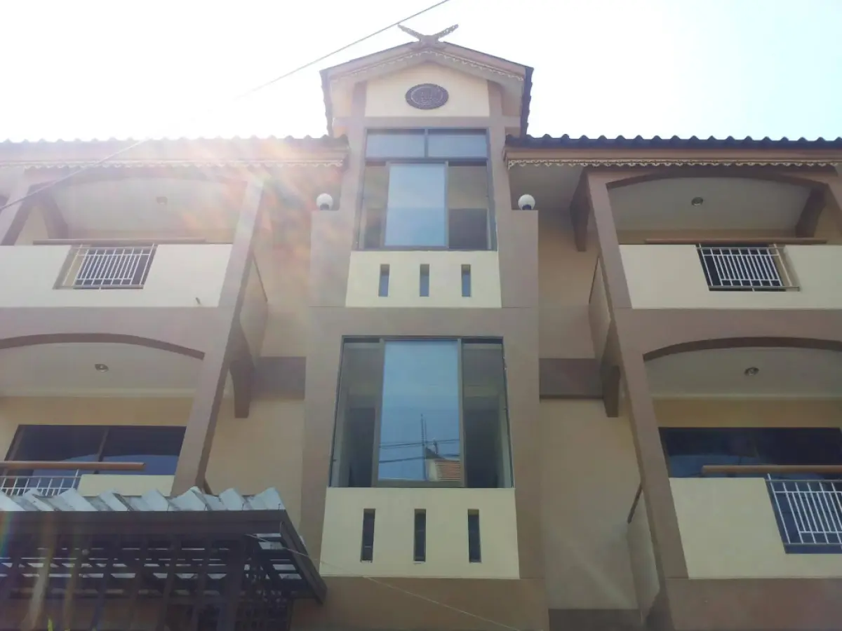 Pachkit House