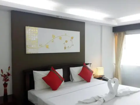 Panda Boutique Hotel Phuket - Photo 1