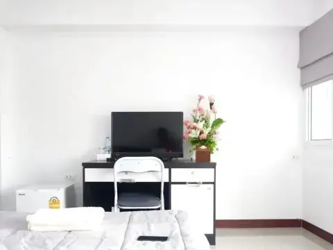 Papasstar Residence - Photo 2