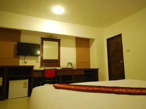 Patong Budget Rooms - Photo 2