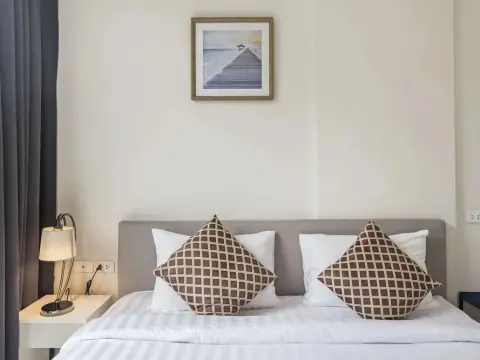 Pattaya Legacy by Favstay - Photo 3