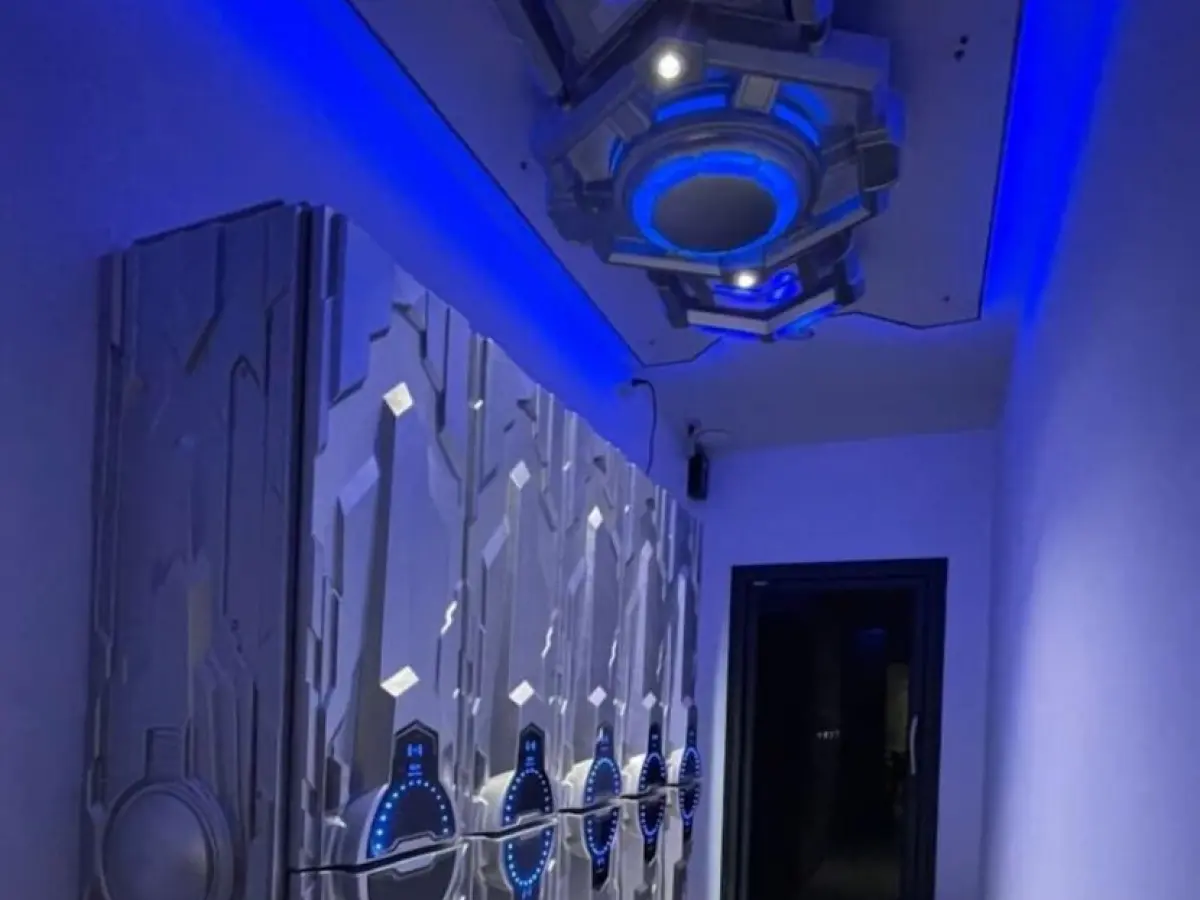 PERA Space Capsule Hotel