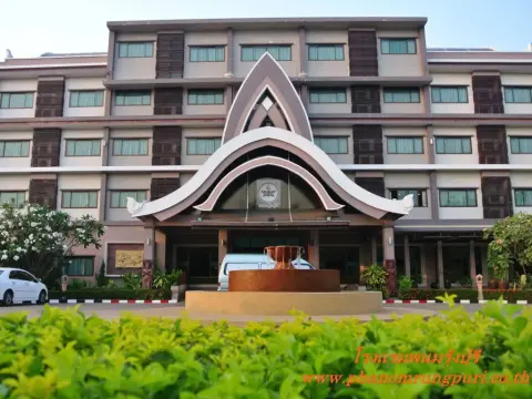 Phanomrung Puri Boutique Hotels and Resorts - Photo 1