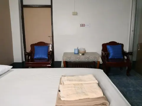 Phiboonkit Hotel - Photo 2