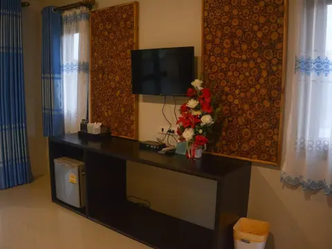 Phu Chom Mork Resort - Photo 4