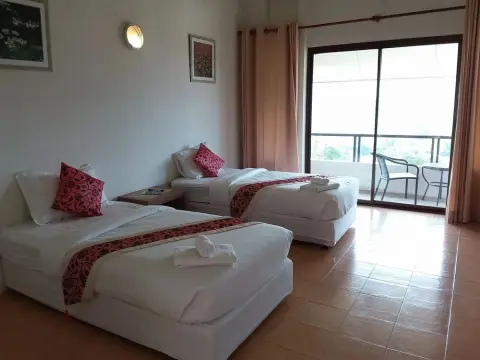 Phuchomchan Khaoyai Resort - Photo 3