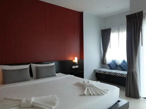 Phuket Airport Place - Photo 3